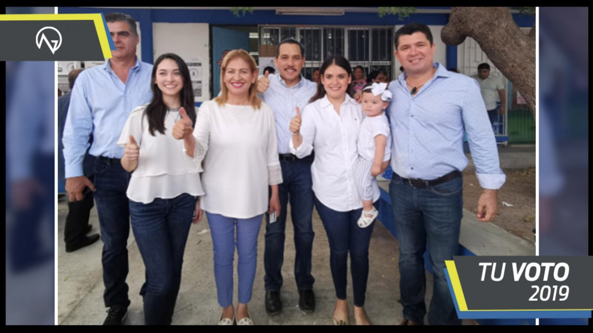Acude Juana Sánchez a emitir su voto