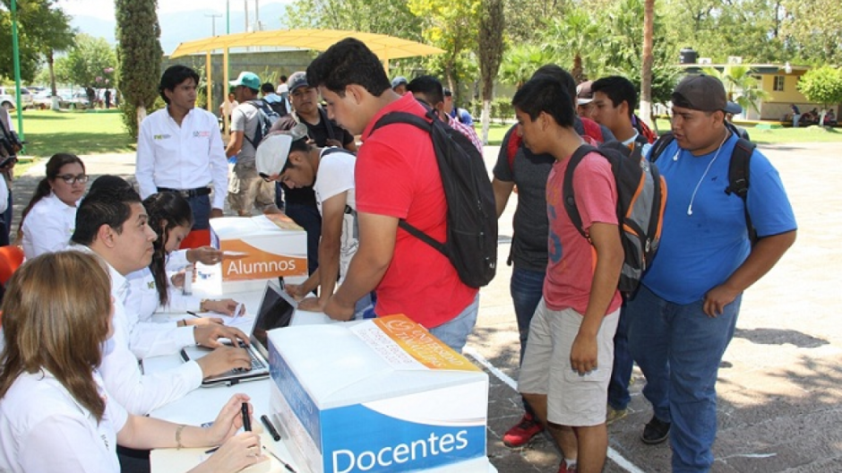 Terminan votaciones para elección de rector