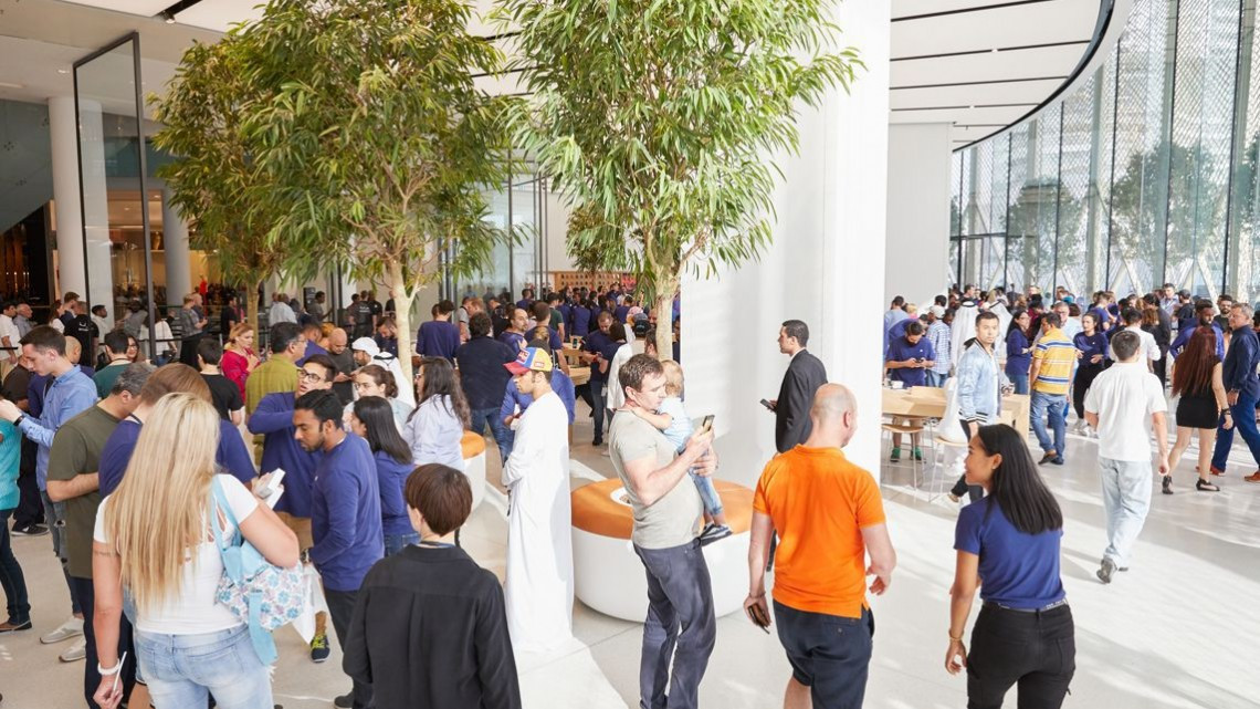 Apple abre una lujosa tienda en Dubái
