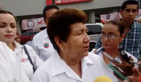 Inicia con éxito la feria "Regreso a clases"