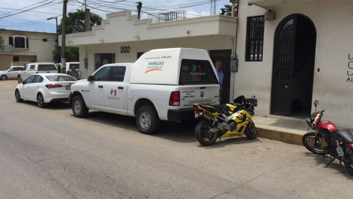 Empleados de salud insisten en plazas laborales