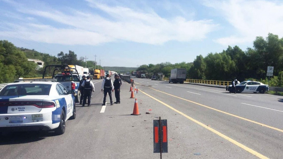 Bloqueo continúa en la Victoria - Monterrey, SSP pide no caer en información falsa 