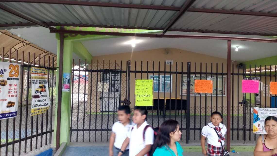 Cierran primaria por presuntos manejos inadecuados