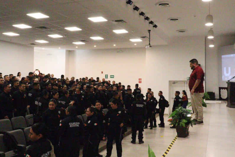 Con conferencia enfocada a la salud mental, Guardia Estatal conmemora el Día Naranja