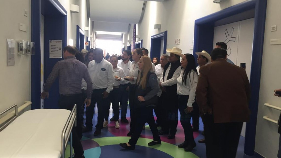 Se avanza en la atención a niños y jóvenes con problemas motrices y neurológicos