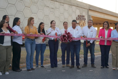 Destacan ciudadanos construcción de puente vehicular y peatonal al poniente de la ciudad