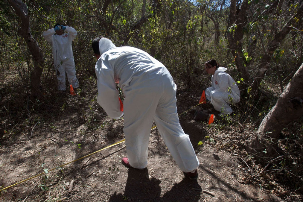 La PGR gasta 40 mdp en pruebas de ADN 