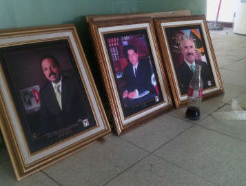 PRI retira su galería de “honor”