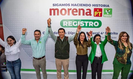 Mario López se registra en el INE como candidato a diputado federal por Matamoros