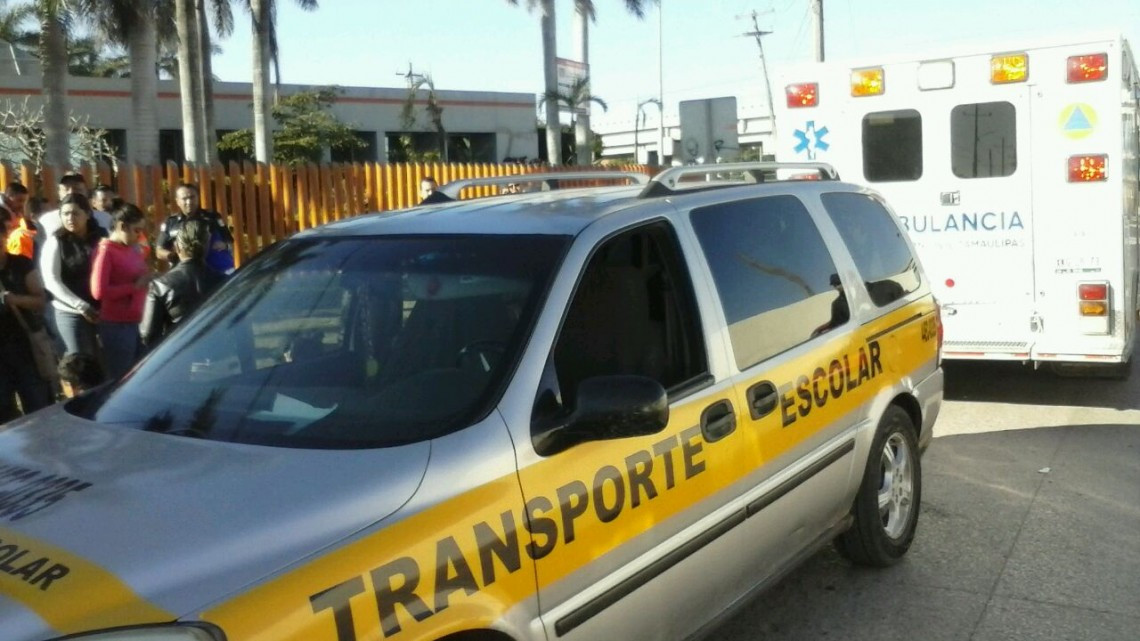 Urgen poner orden en transporte escolar