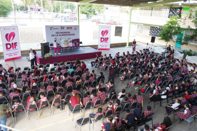 Celebra sistema DIF día mundial de la alimentación con evento en escuela primaria revolución
