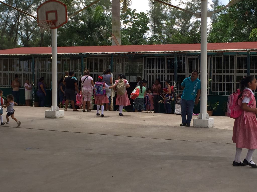 Buscan modificar horario invernal en escuelas