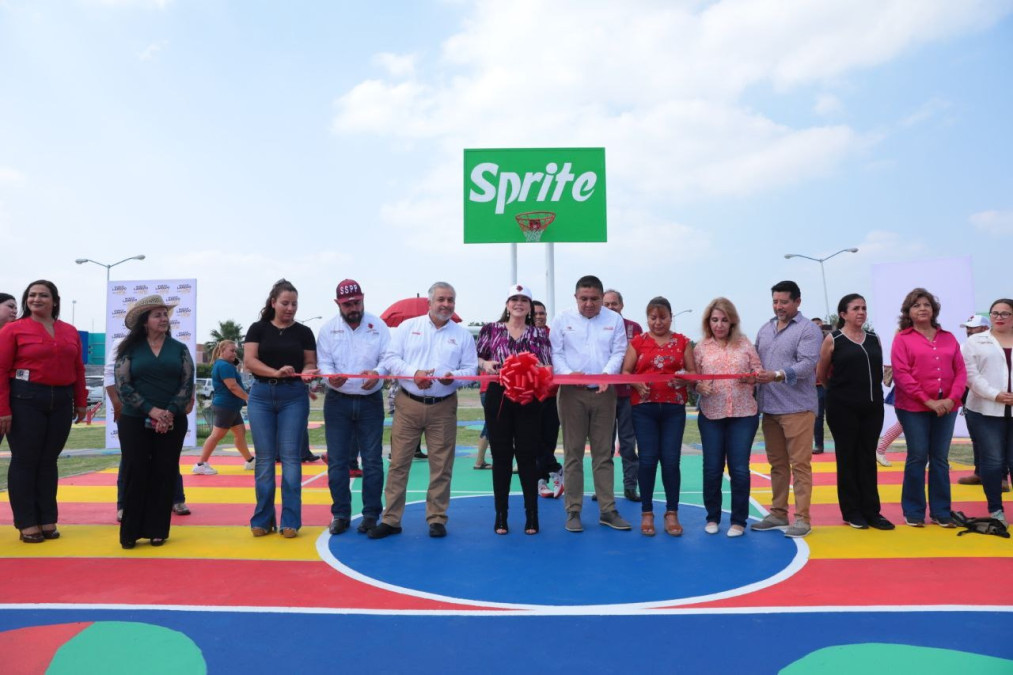 Se unen Municipio y Arca Continental para rehabilitar Plaza Los Cantaros  