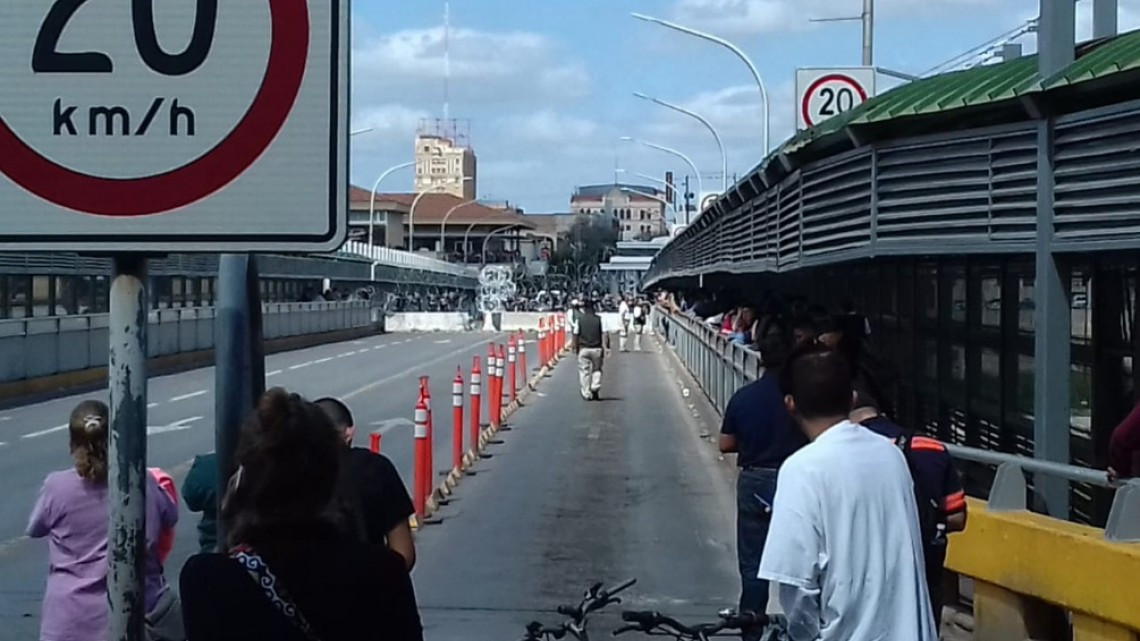 Cierran puente Internacional de Nuevo Laredo-Laredo, Texas