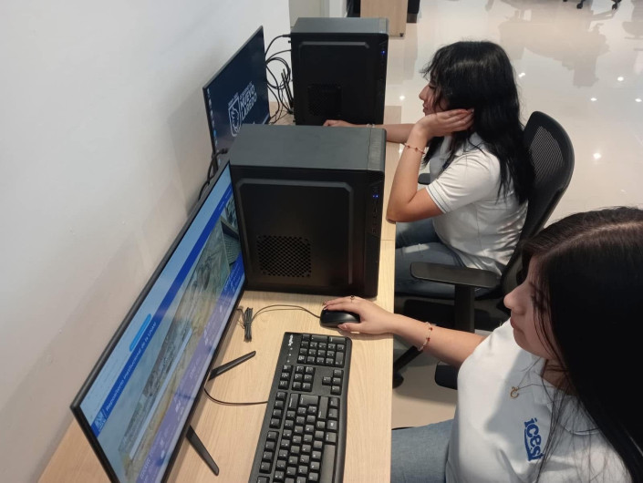 Ofrece Infoteca cursos de computación a mujeres