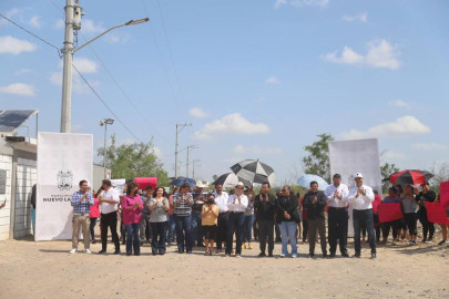 Entrega de red de electrificación, Colonia Fco. Villa y entrega de baños en Jardín de Niños