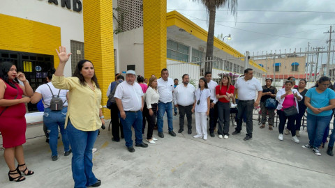 Rinde protesta nueva mesa directiva de la preparatoria Escandón