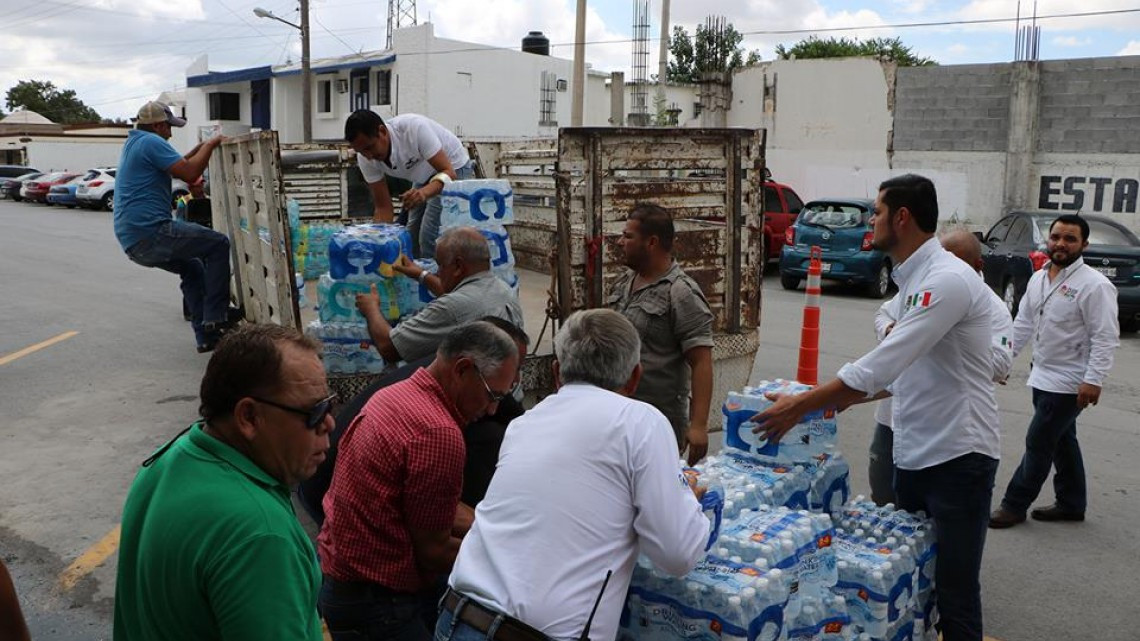 DIF recibe apoyo a damnificados