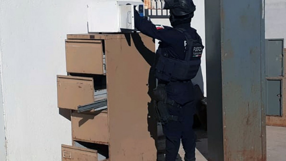 Policía Estatal realiza revisión en instalaciones de CEDES