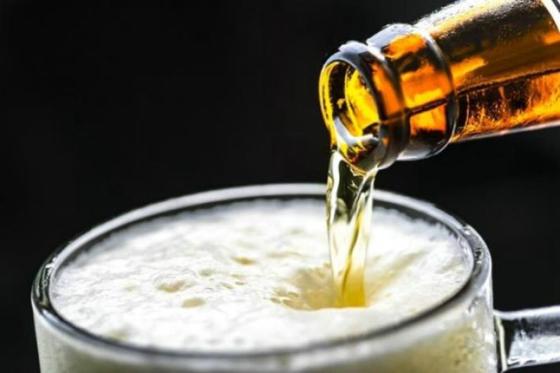 En el Día Internacional de la Cerveza ¡conoce los beneficios de beberla!