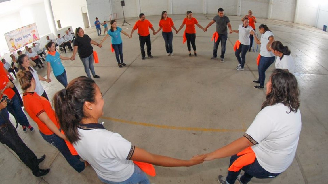 Realizan Rally Rural del programa "Un Psicólogo en Tu Escuela"