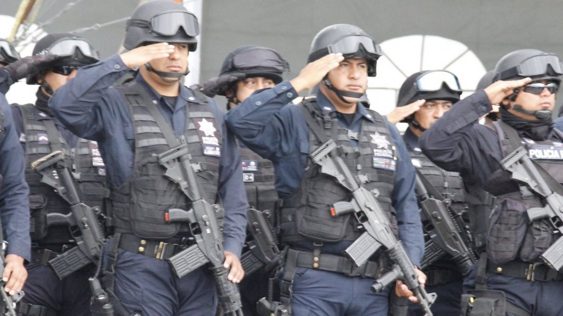 Alcalde asiste a ceremonia de aniversario de PF