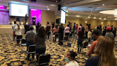 Maki Ortiz imparte conferencia "Experiencias Exitosas de un Gobierno Responsable" en Nuevo Laredo 