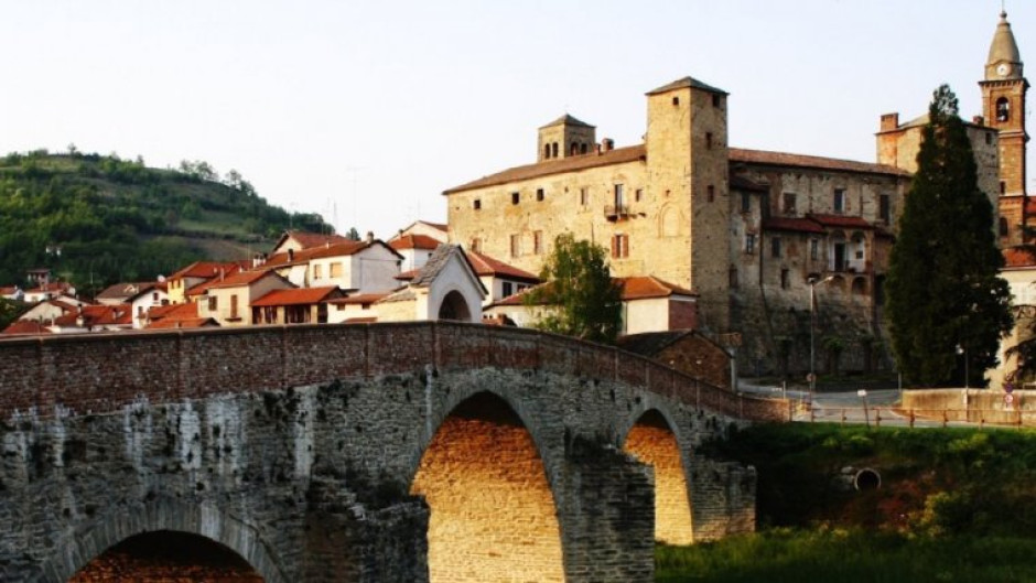 Alcalde dará 2 mil euros a quien se mude a pequeño pueblo italiano