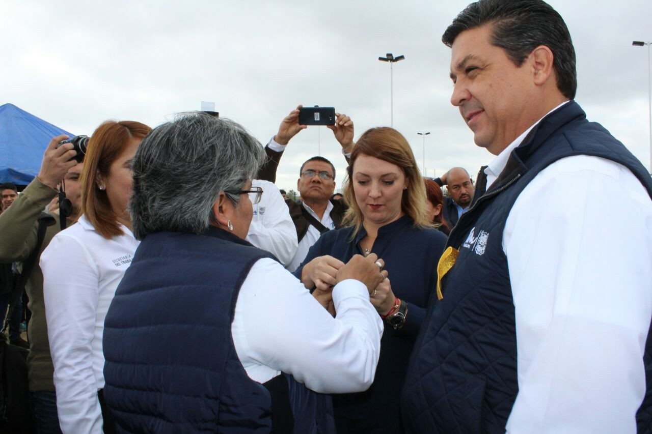 Unen esfuerzo gobierno y sociedad contra el cáncer infantil 