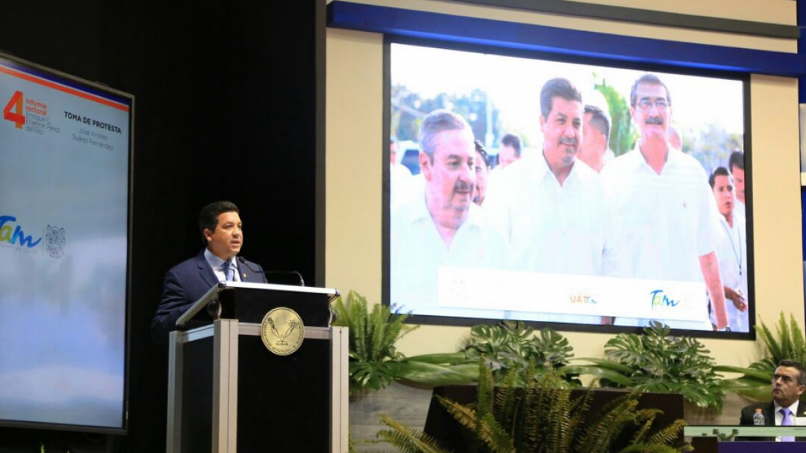 José Andrés Suárez Fernández toma protesta como Rector de la UAT