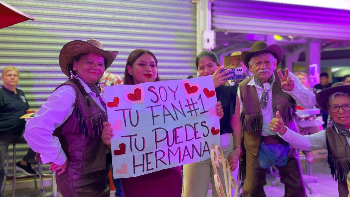 Invita Turismo a Cantando en el Mercado