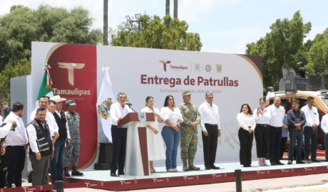 Refuerza Américo seguridad en San Fernando y la región con entrega de nuevas patrullas