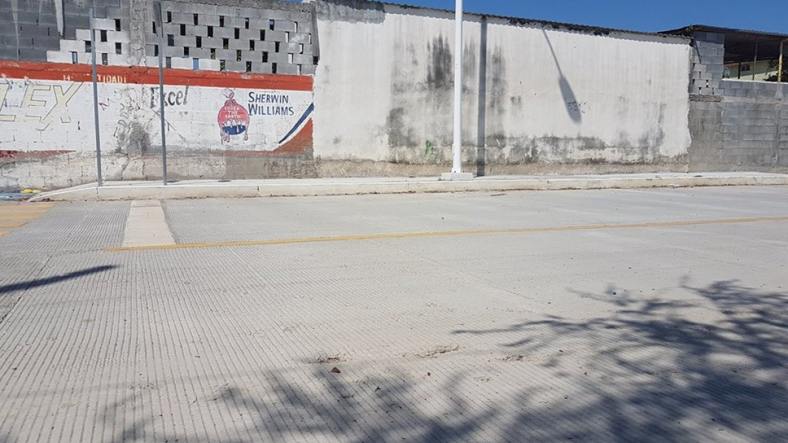Obra de pavimentación en Calle Ribera Verde