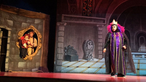 "Blanca Cheves y los 7 briagos" ponen a reír los tampiqueños