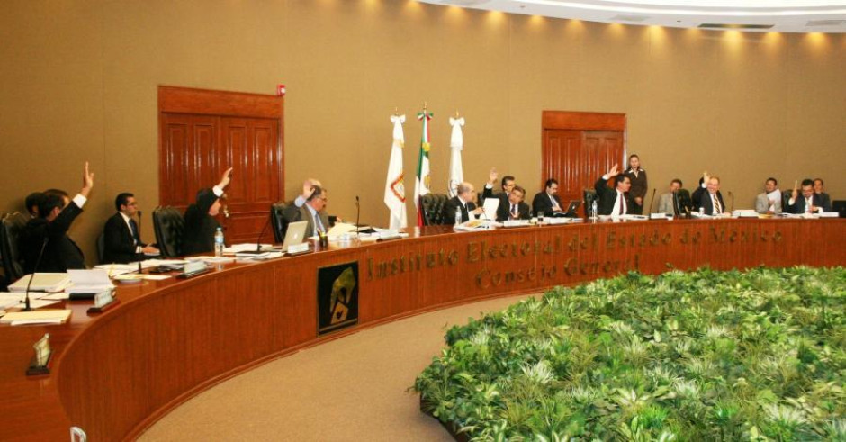 Consejeros electorales en Edomex recibirán 2.5 mdp de aguinaldo