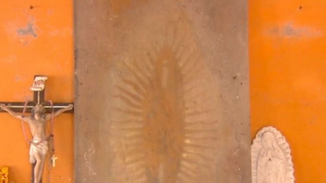 Encuentran imagen de la Virgen de Guadalupe tras inundaciones en Hidalgo