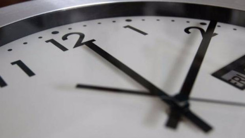 ¡No olvides atrasar tu reloj! Esta noche concluye Horario de verano en frontera de Tamaulipas