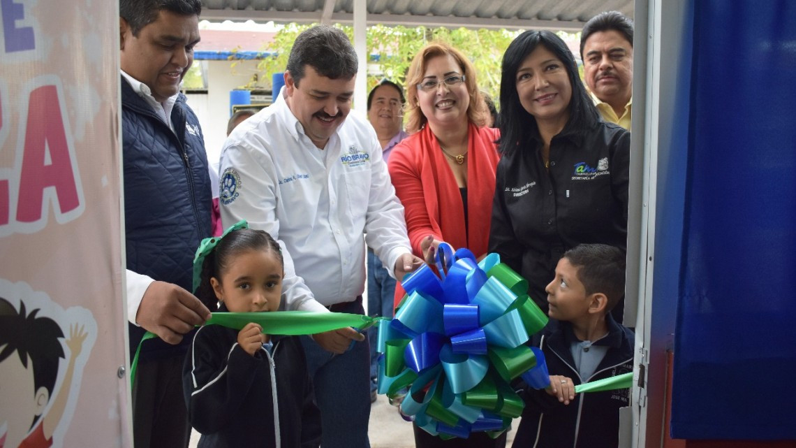 Suman esfuerzos para beneficio de estudiantes Riobravenses