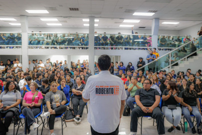 Ante la multitud de universitarios del CUN, Roberto Lee, compartió sus propuestas para un Matamoros de primer nivel