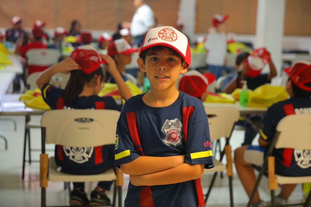 Arranca curso de verano "Bomberos Junior" con más de 60 participantes 