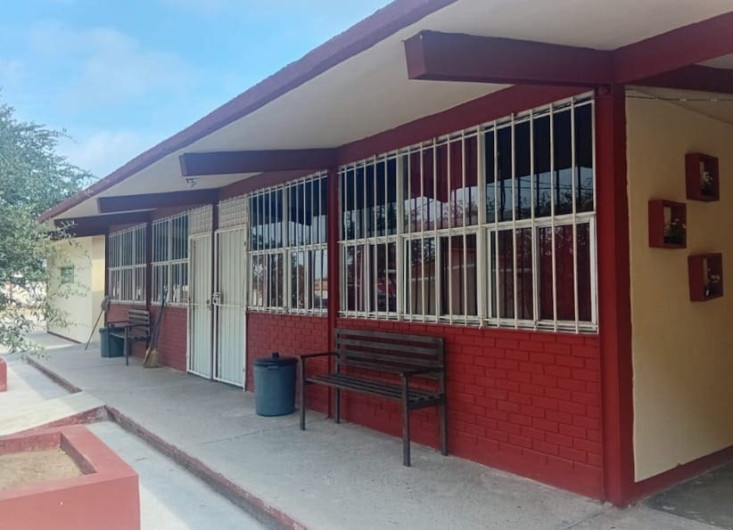 En Mier, rehabilita ITIFE aulas y sanitarios de la escuela México 70