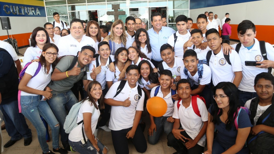 Inauguran Feria Nacional del Empleo 2017 