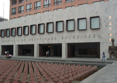 Llegan a México restos de mexicana fallecida en Bélgica: SRE