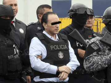 Denuncia SAT ante PGR a presuntos prestanombres de Roberto Borge