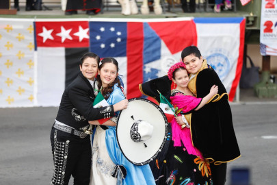 Abrazan dos Laredos lazos de amistad y colaboración binacional 