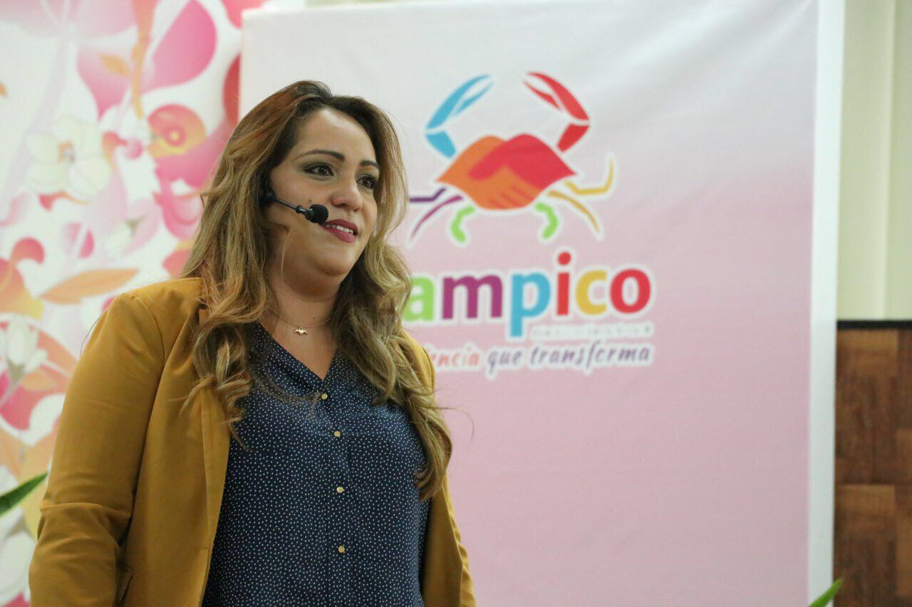 Alcaldesa forma parte del Panel de Mujeres en el Día Internacional de la Mujer