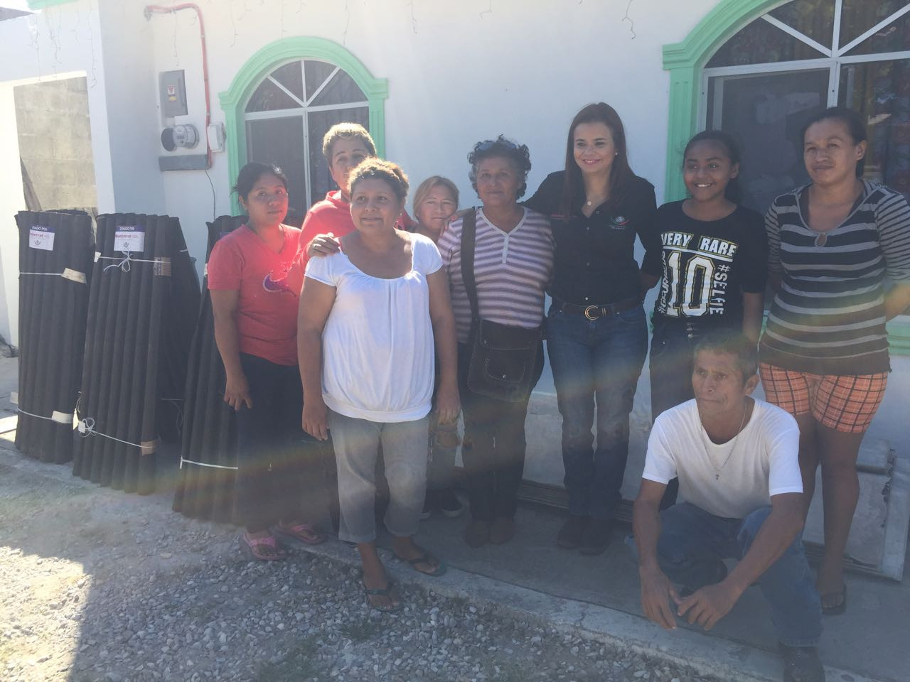 Diputada Federal beneficia a 120 familias de Madero