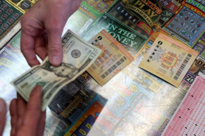 Residente de Mission gana un millón de dólares en un juego de ”raspadito”