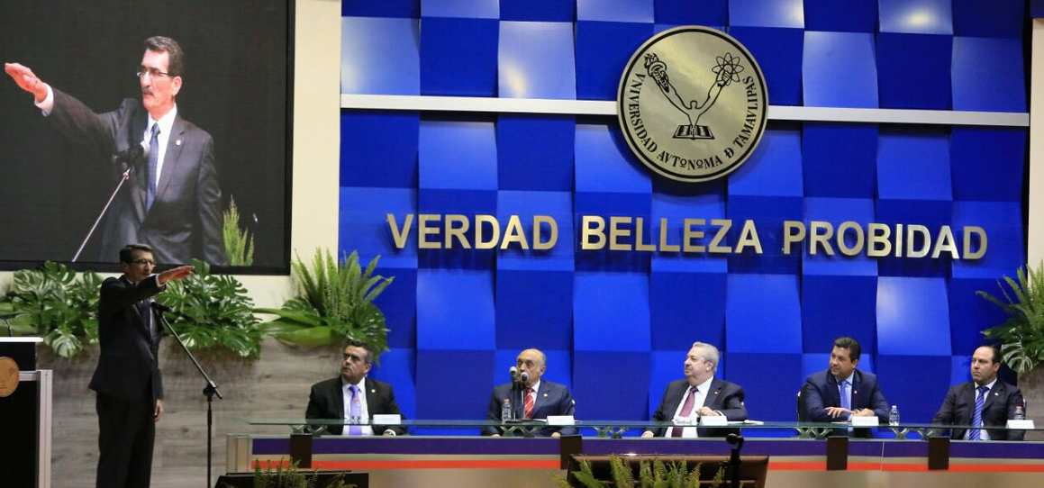 José Andrés Suárez Fernández toma protesta como Rector de la UAT