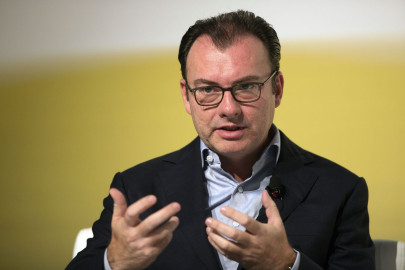 Videgaray descarta renunciar a SRE para integrarse a la campaña de Meade